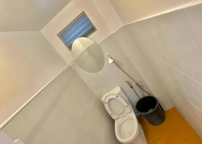 Tiny House In Camotes Island-seafront Esperanza